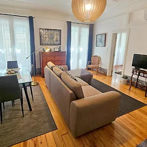 At In Apartment Lisbon
