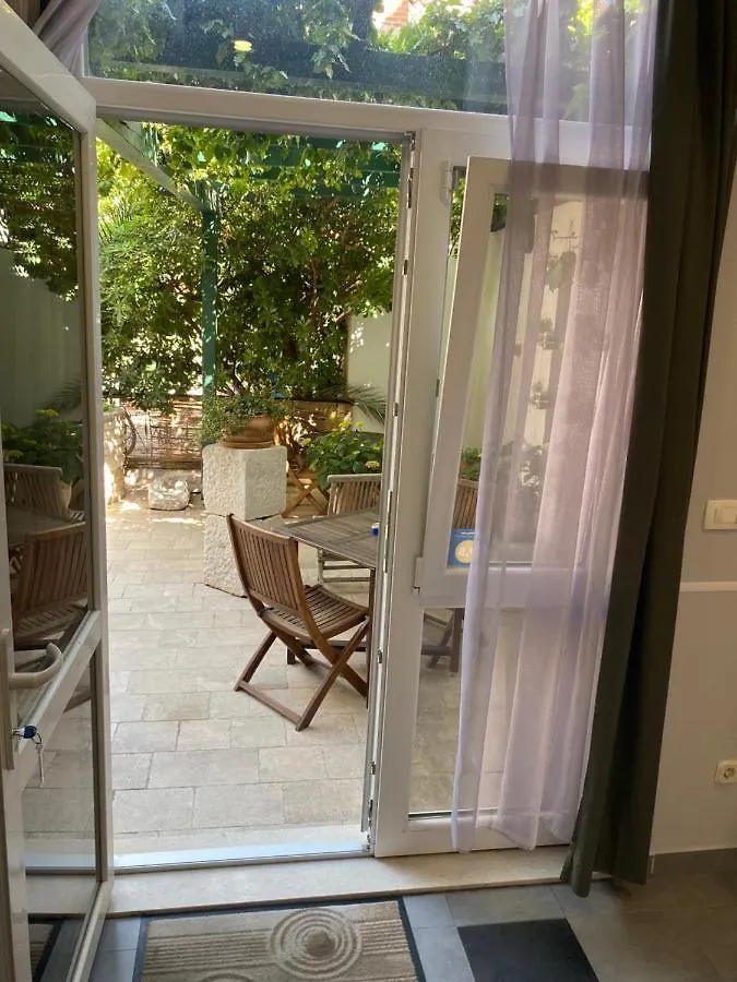 Apartment Oaza Split 0*,  Croatia