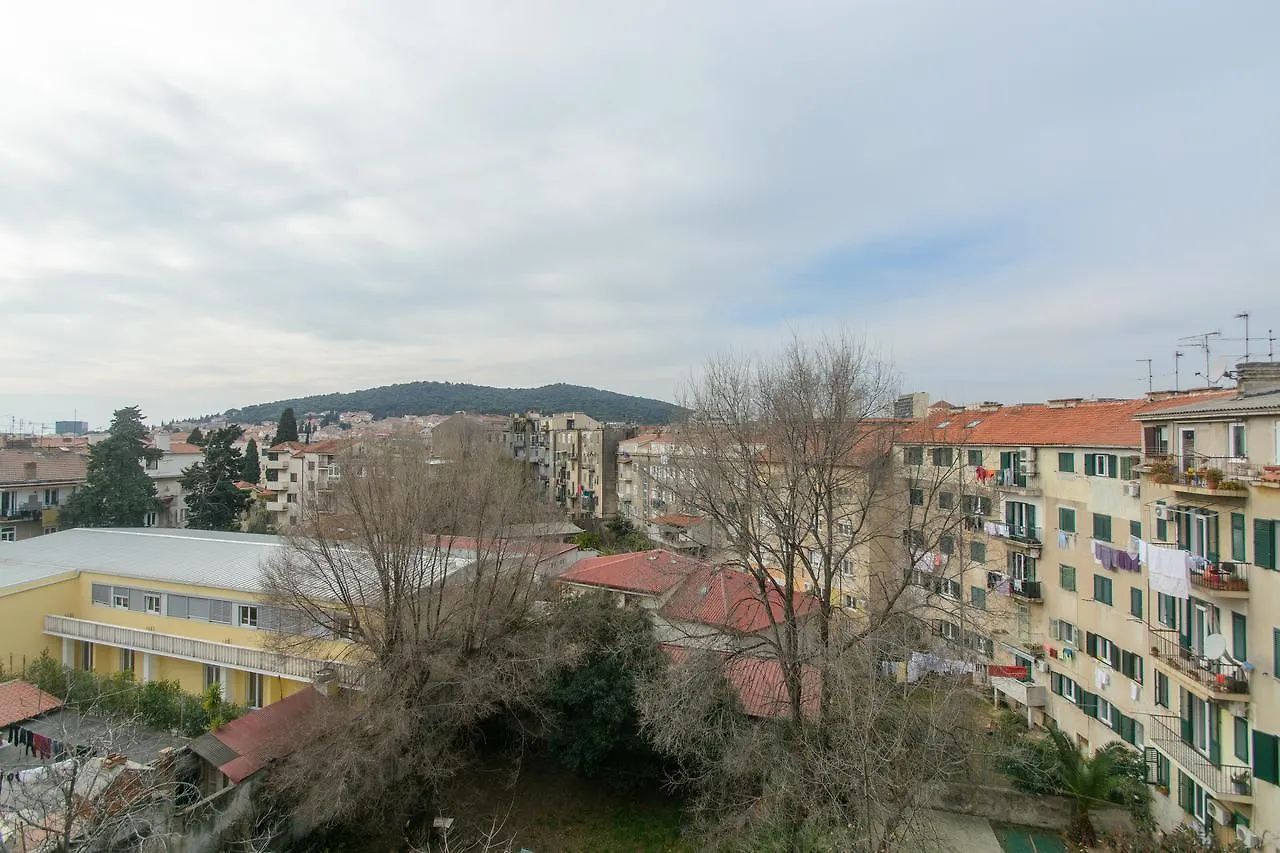 Apartment Oaza Split